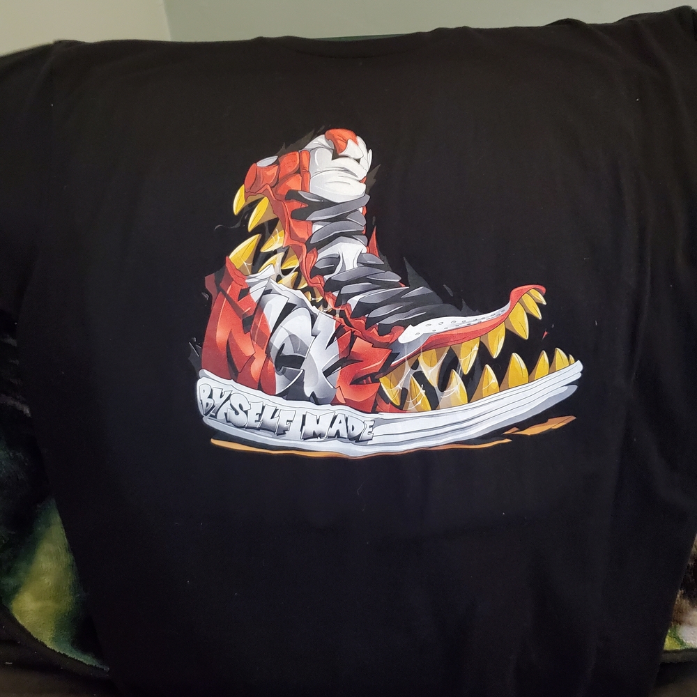 New Custom Sneakerheadz J1 Lost & Found  Design/Black Tee/XL